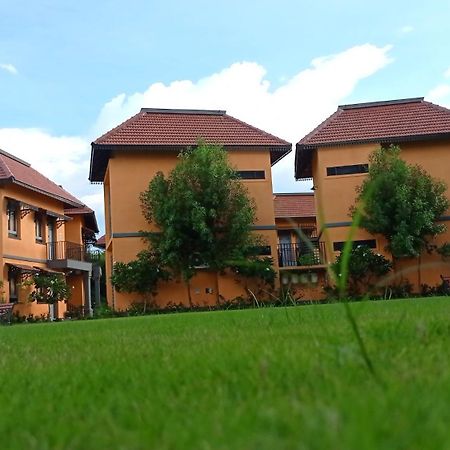 Hibis By Sparsa Vellore Esterno foto