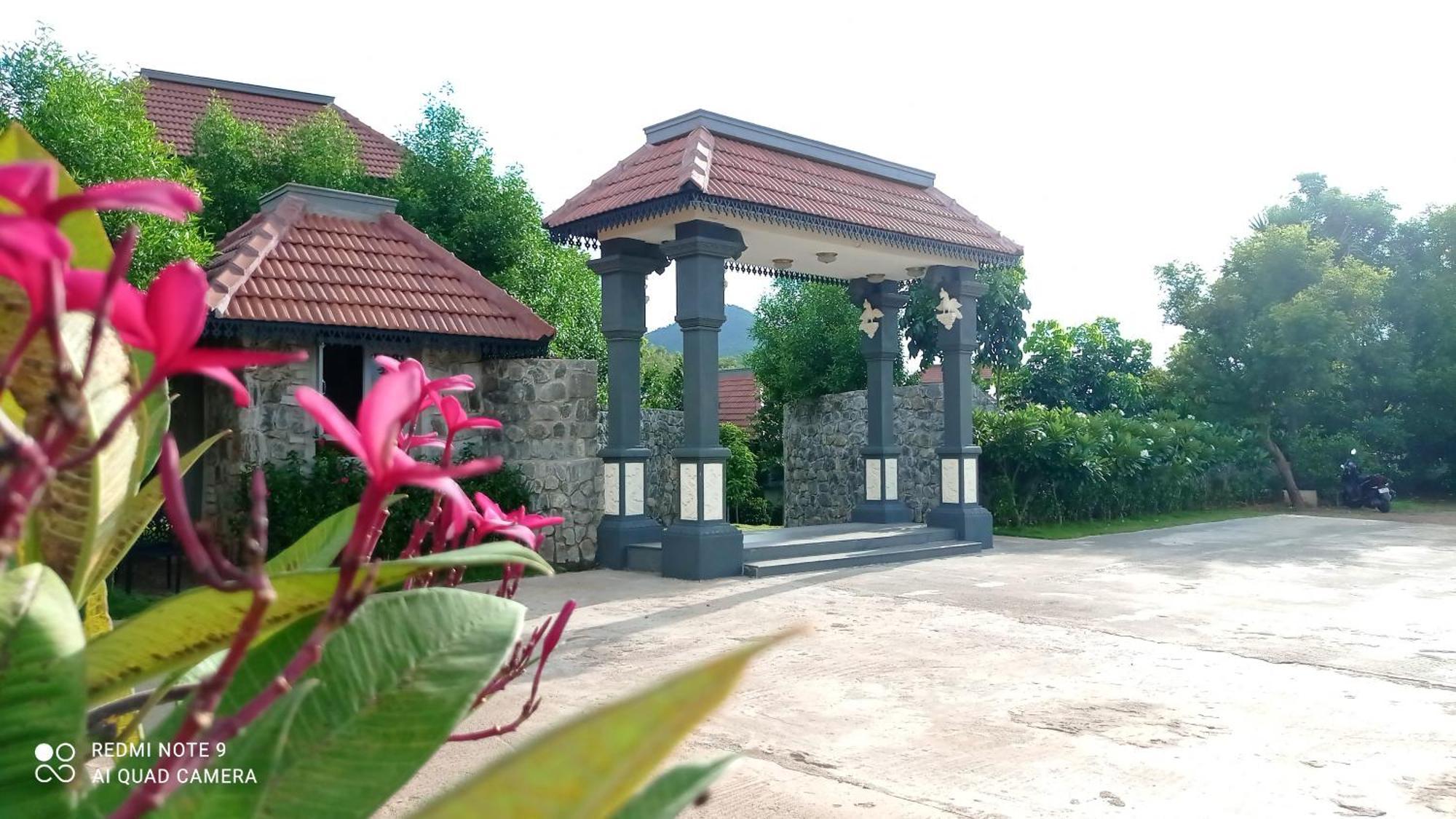 Hibis By Sparsa Vellore Esterno foto